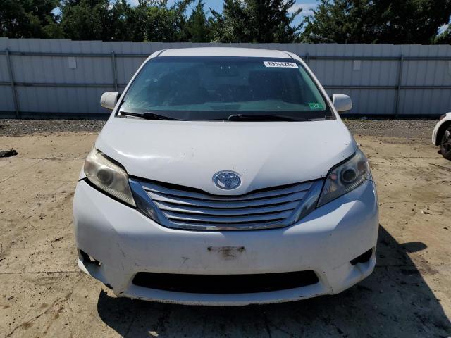 2017 TOYOTA SIENNA LE 5TDKZ3DC7HS823778