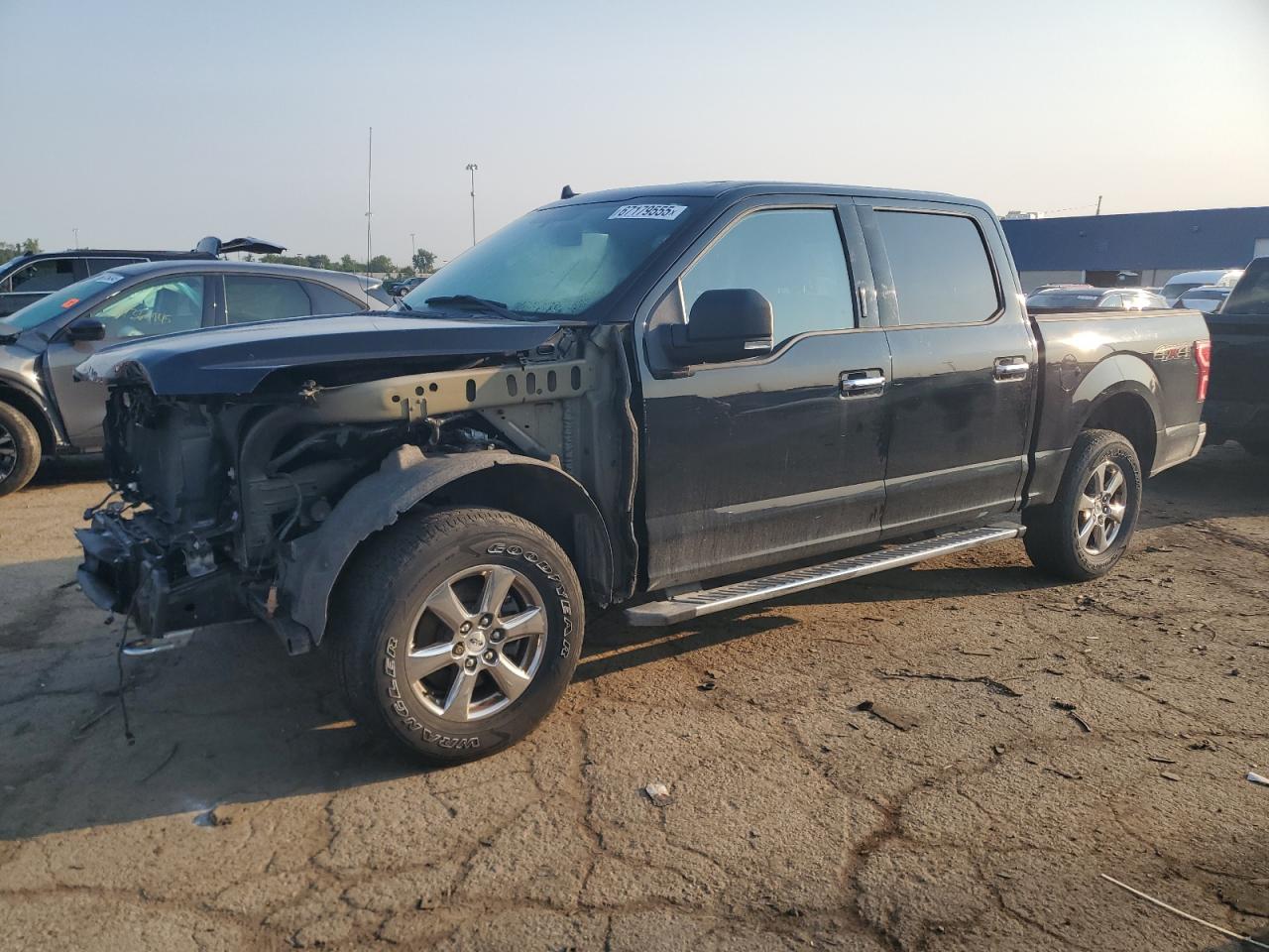 FORD F-150 SUPERCREW