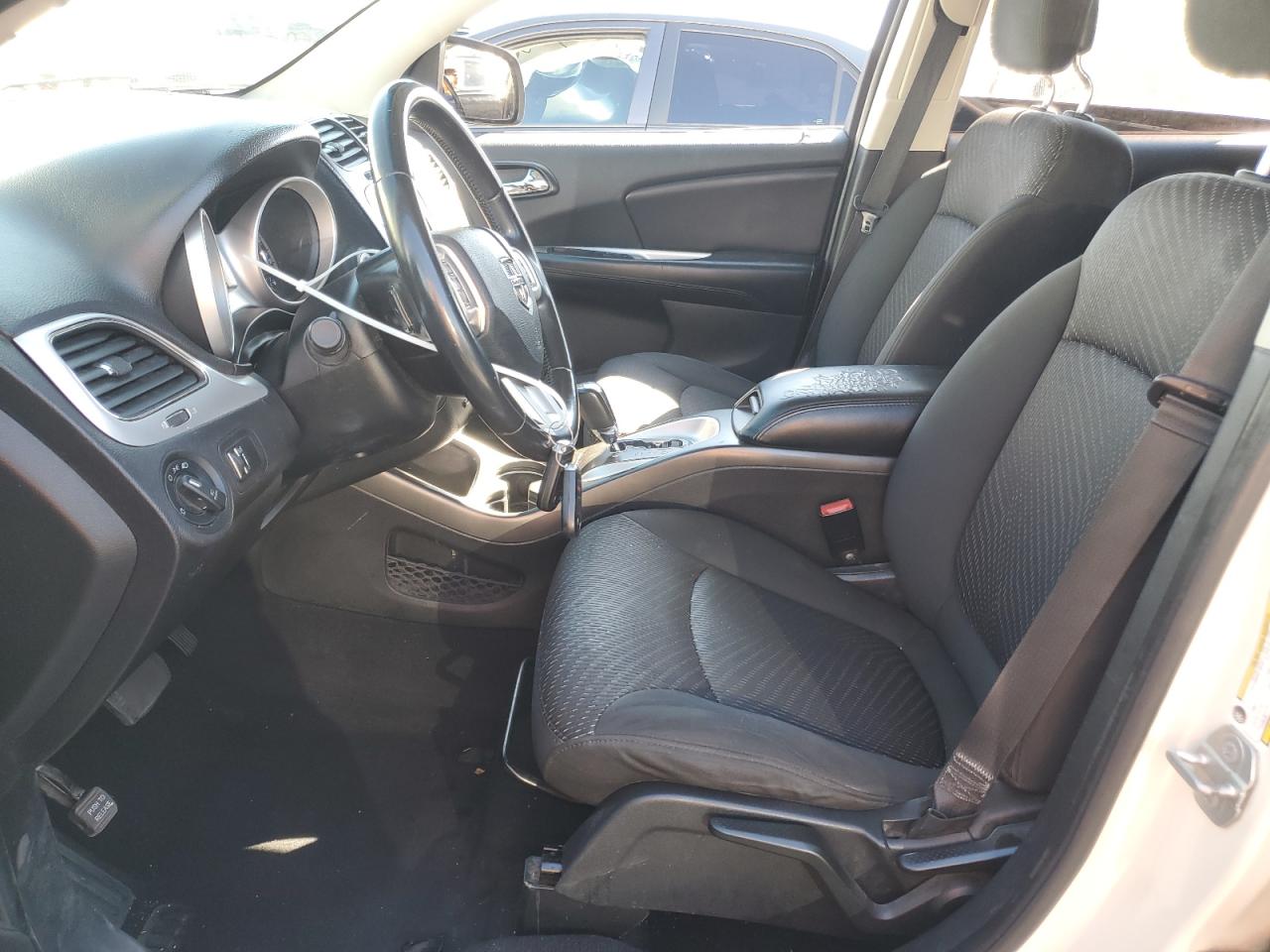 DODGE JOURNEY CROSSROAD