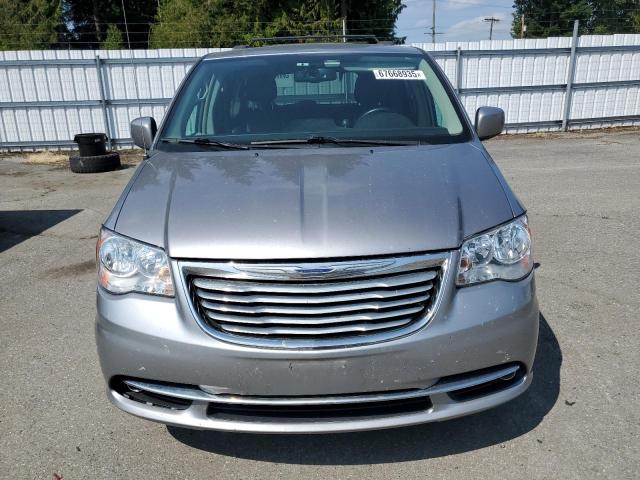2016 CHRYSLER TOWN & COU 2C4RC1BG2GR247499