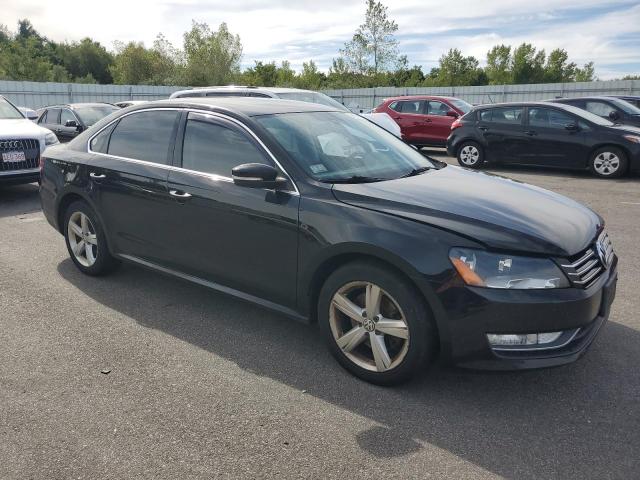 2015 VOLKSWAGEN PASSAT S 1VWAT7A34FC078329
