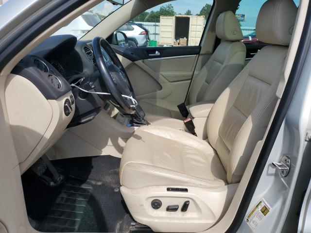2013 VOLKSWAGEN TIGUAN S - WVGAV3AX5DW559383