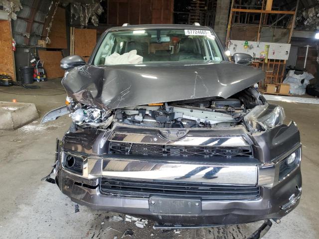 2017 TOYOTA 4RUNNER SR JTEBU5JR2H5424863