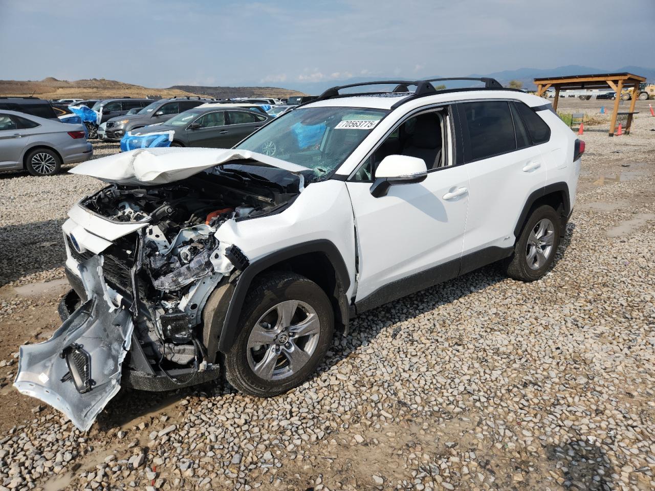 TOYOTA RAV4 XLE