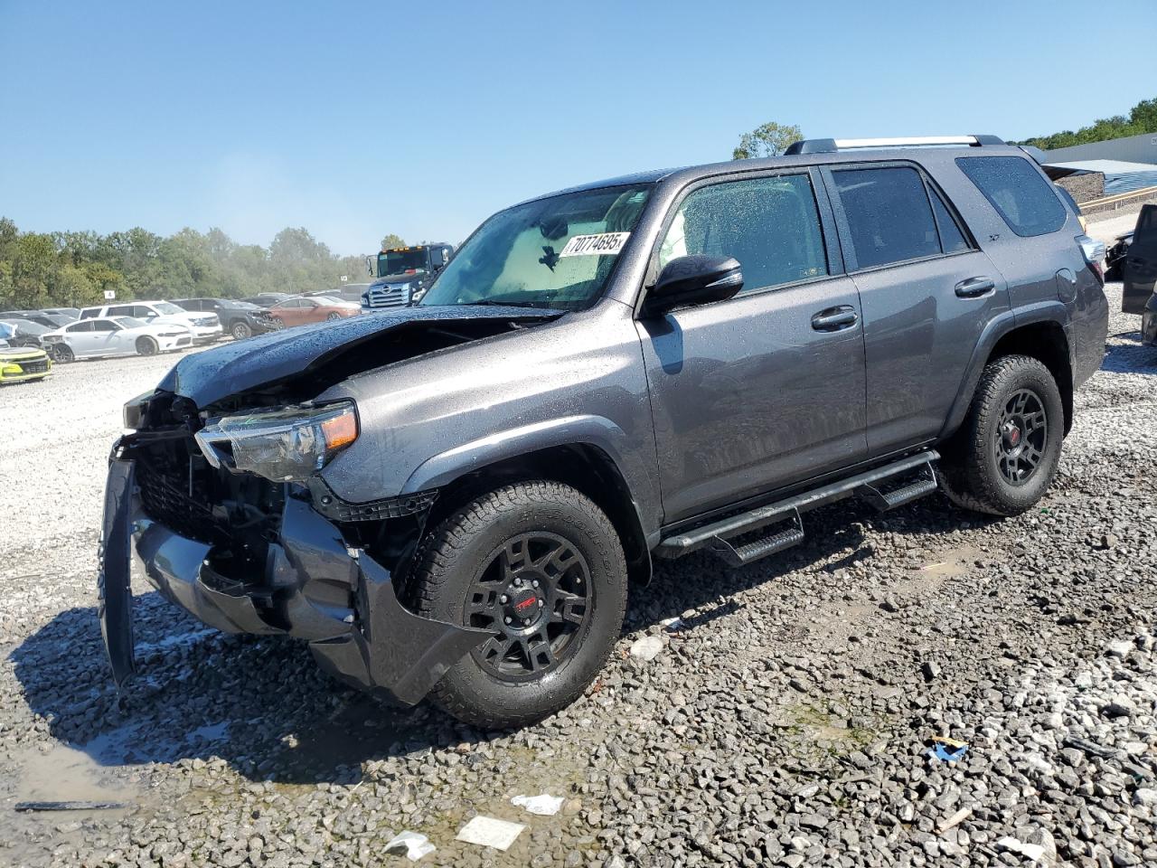 TOYOTA 4RUNNER SR5/SR5 PREMIUM