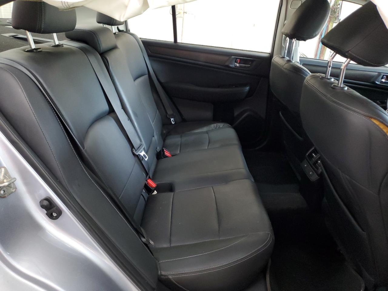 SUBARU LEGACY 2.5I LIMITED