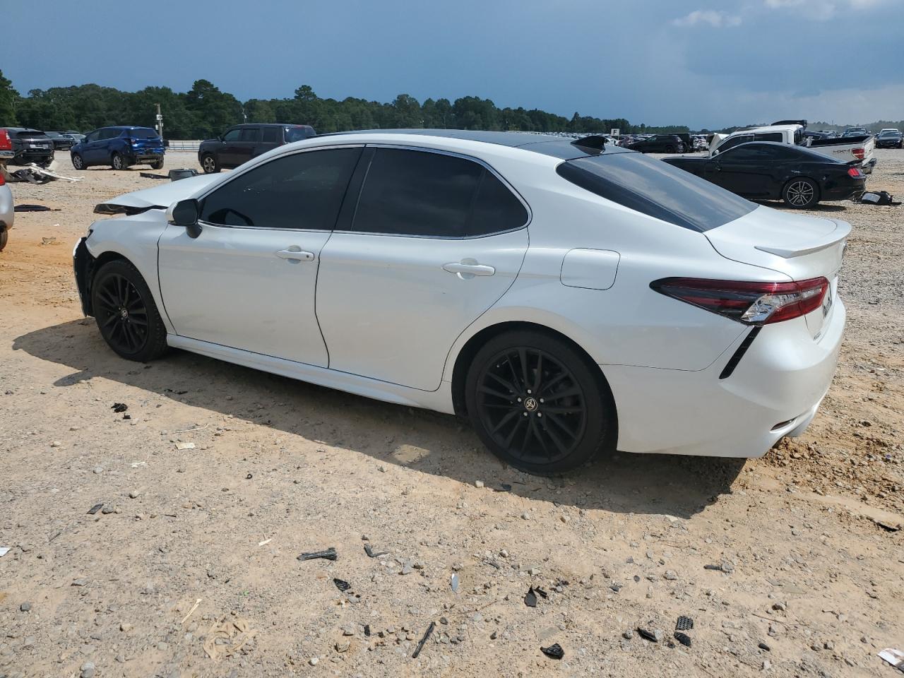 TOYOTA CAMRY XSE