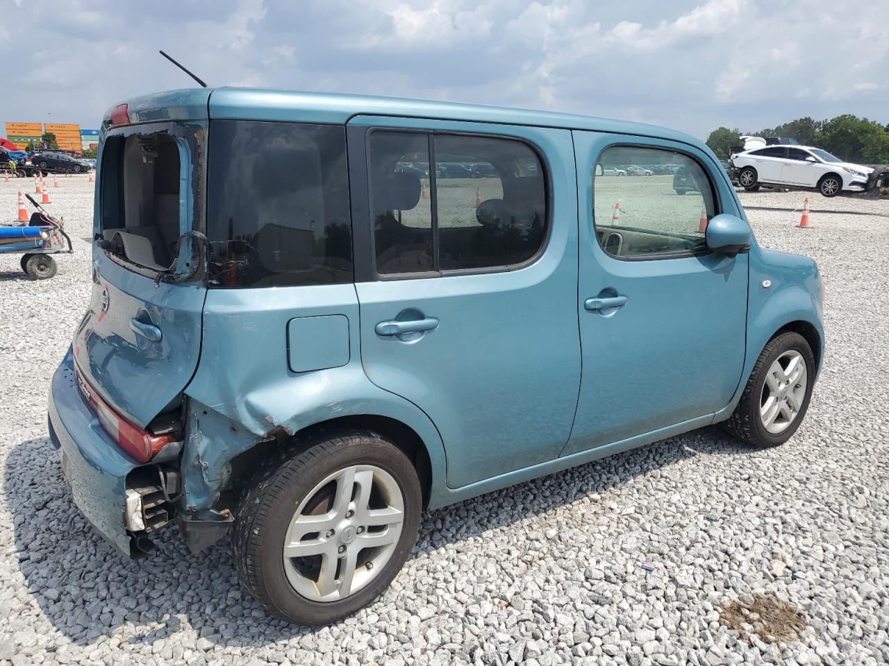 NISSAN CUBE BASE