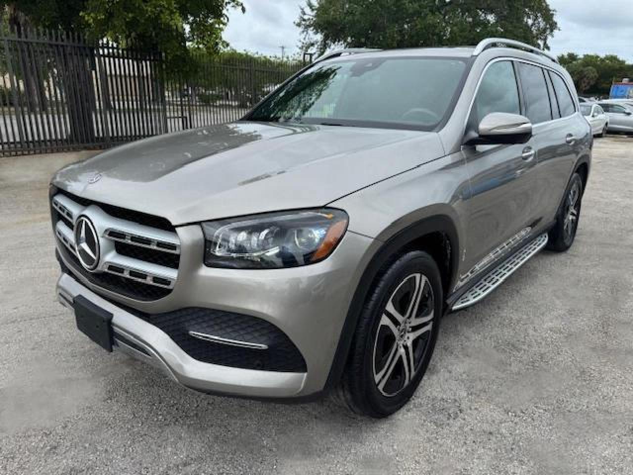 Lot #3218418952 2020 MERCEDES-BENZ GLS 450 4M