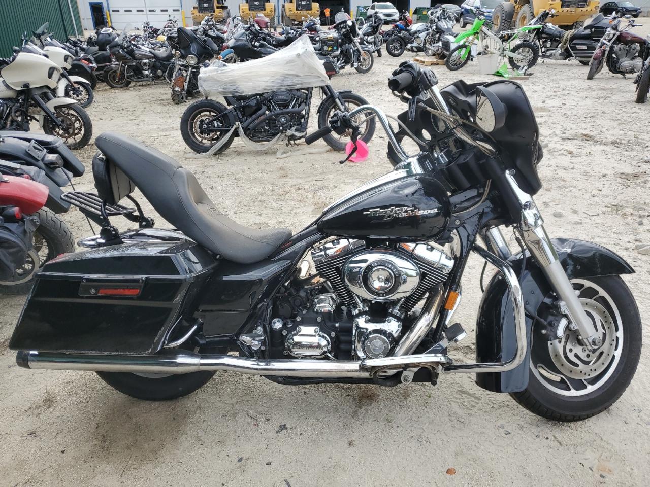  Salvage Harley-Davidson Fl