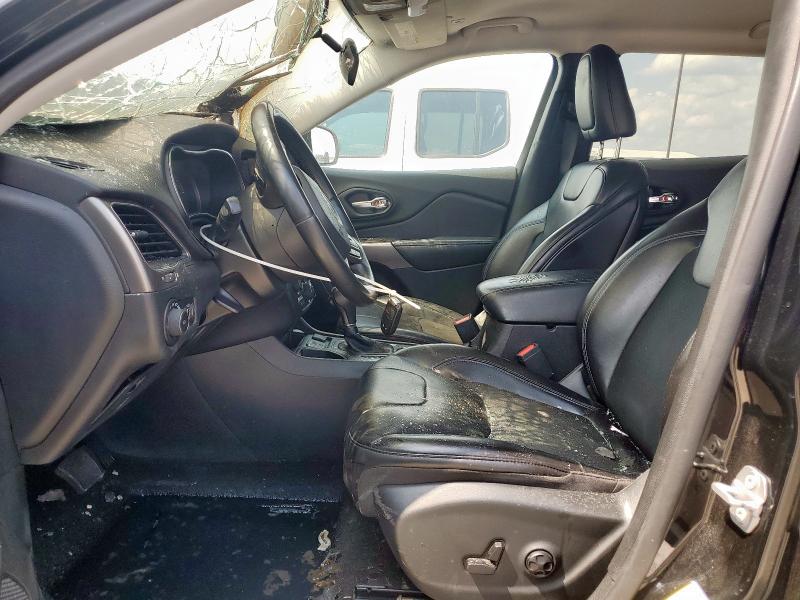 2019 JEEP CHEROKEE LATITUDE PLUS 1C4PJLLB4KD428613