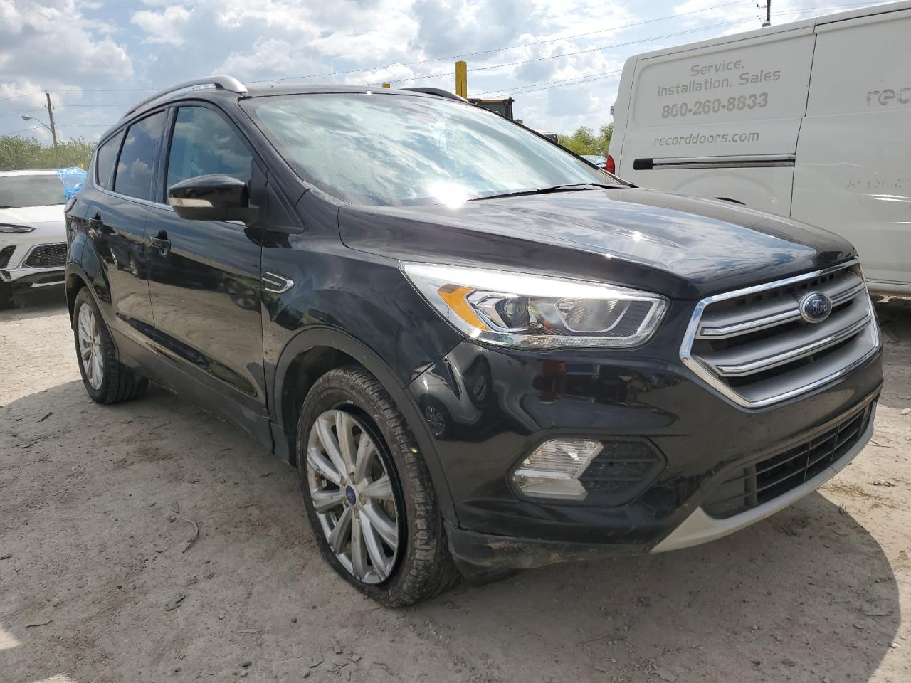 FORD ESCAPE TITANIUM