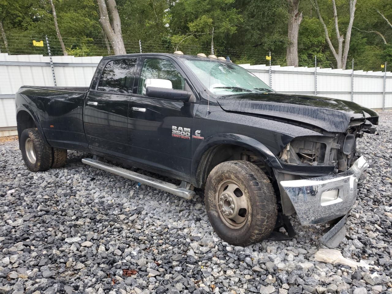 RAM 3500 LARAMIE