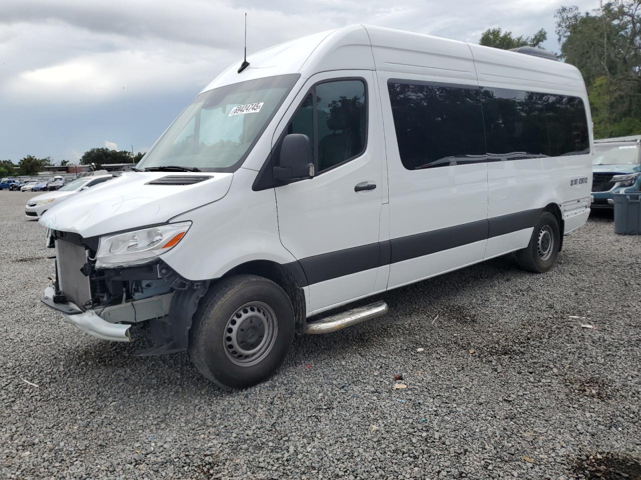 MERCEDES-BENZ SPRINTER 2500