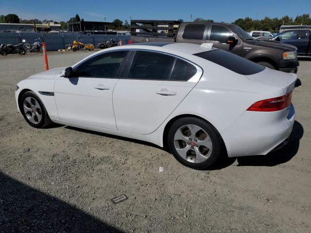 2018 JAGUAR XE SAJAR4FX8JCP33842