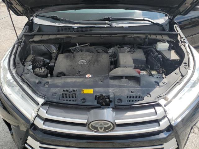 2019 TOYOTA HIGHLANDER 5TDJZRFH6KS579619