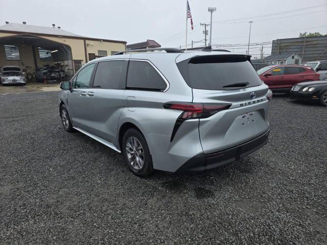 2023 TOYOTA SIENNA LE 5TDKRKEC6PS148710
