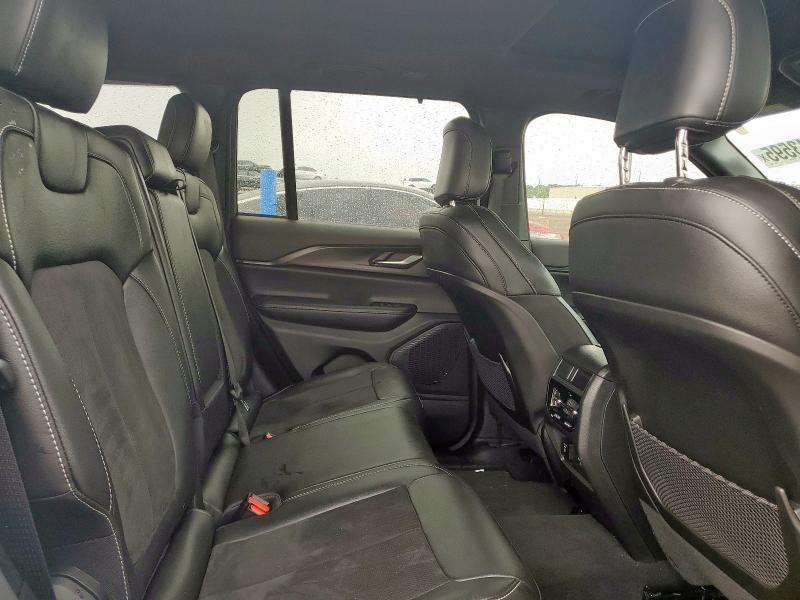 2024 JEEP GRAND CHEROKEE LAREDO 1C4RJHAG5RC156125