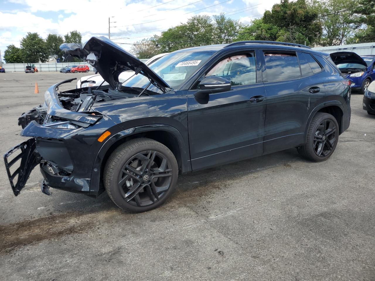 VOLKSWAGEN TIGUAN SE R-LINE BLACK