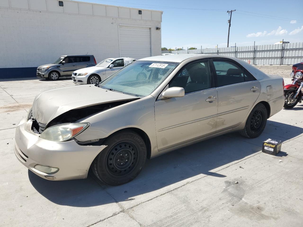  Salvage Toyota Camry