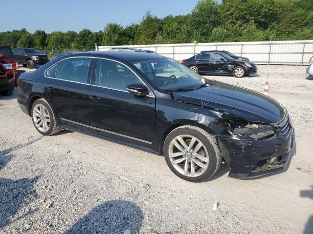 2017 VOLKSWAGEN PASSAT SE - 1VWGT7A31HC078432