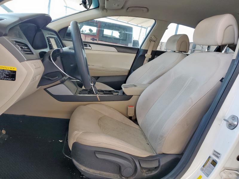 2016 HYUNDAI SONATA SE 5NPE24AF7GH273895