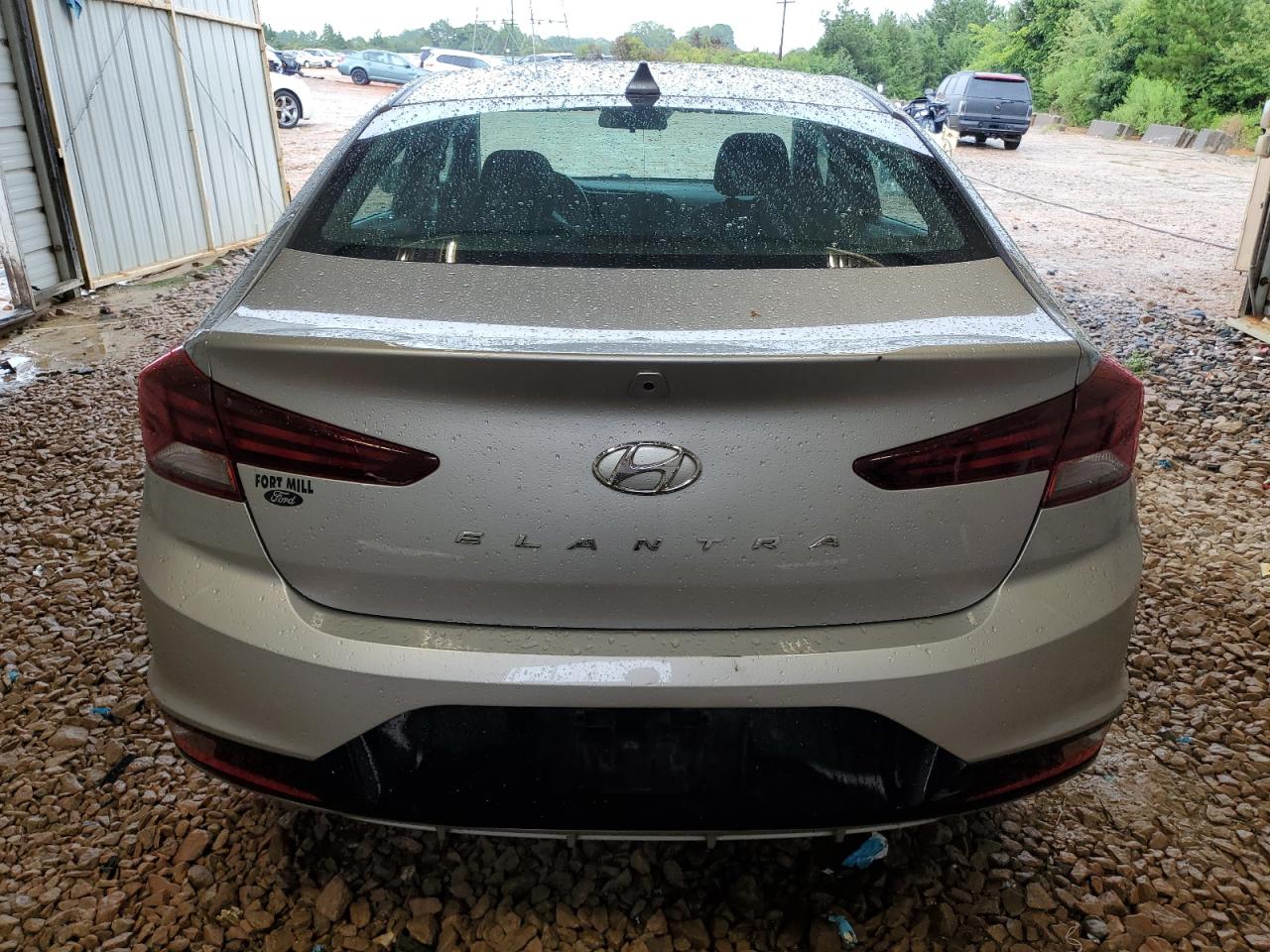 HYUNDAI ELANTRA SEL