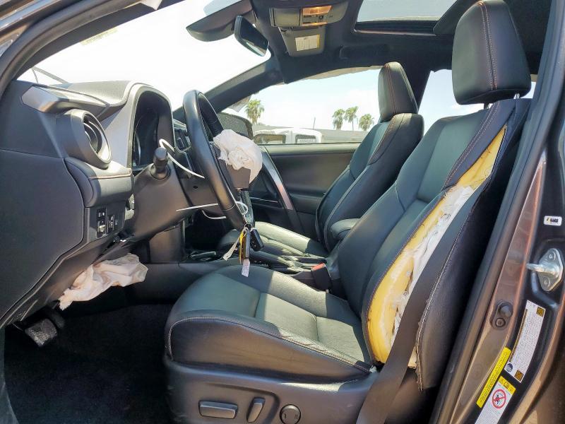 2018 TOYOTA RAV4 SE JTMNFREV0JJ153423