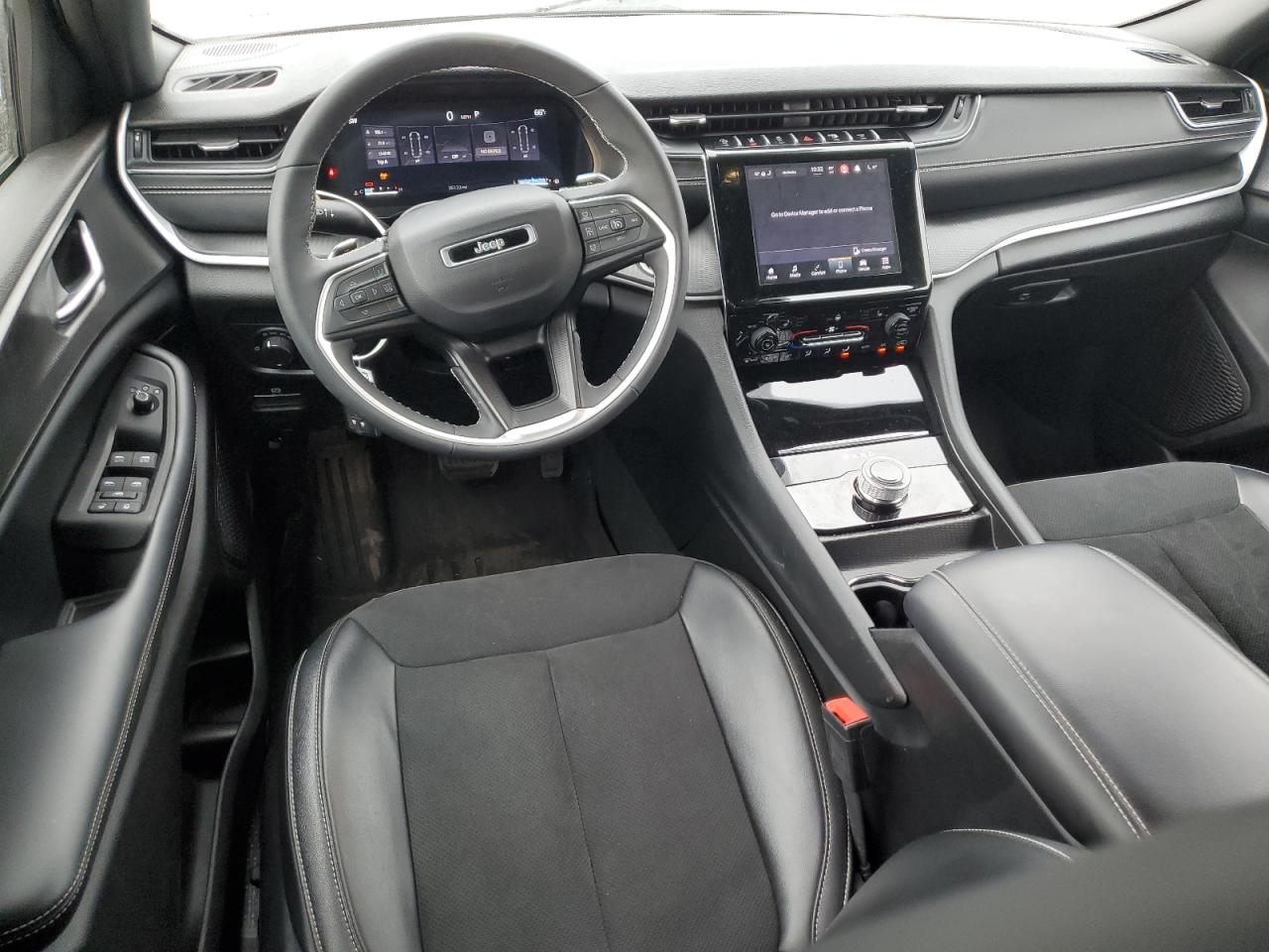 JEEP GRAND CHEROKEE LAREDO