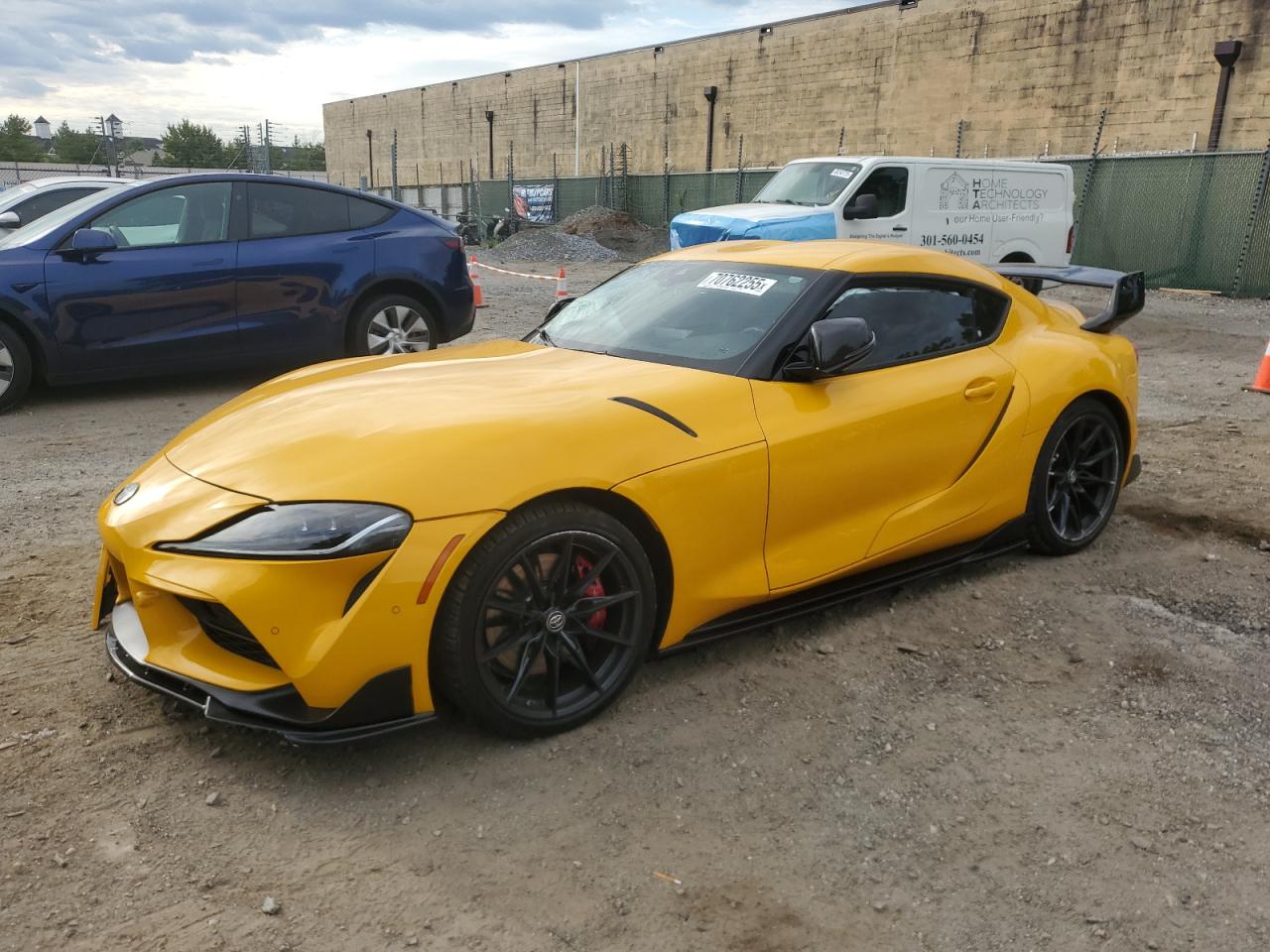 TOYOTA SUPRA BASE