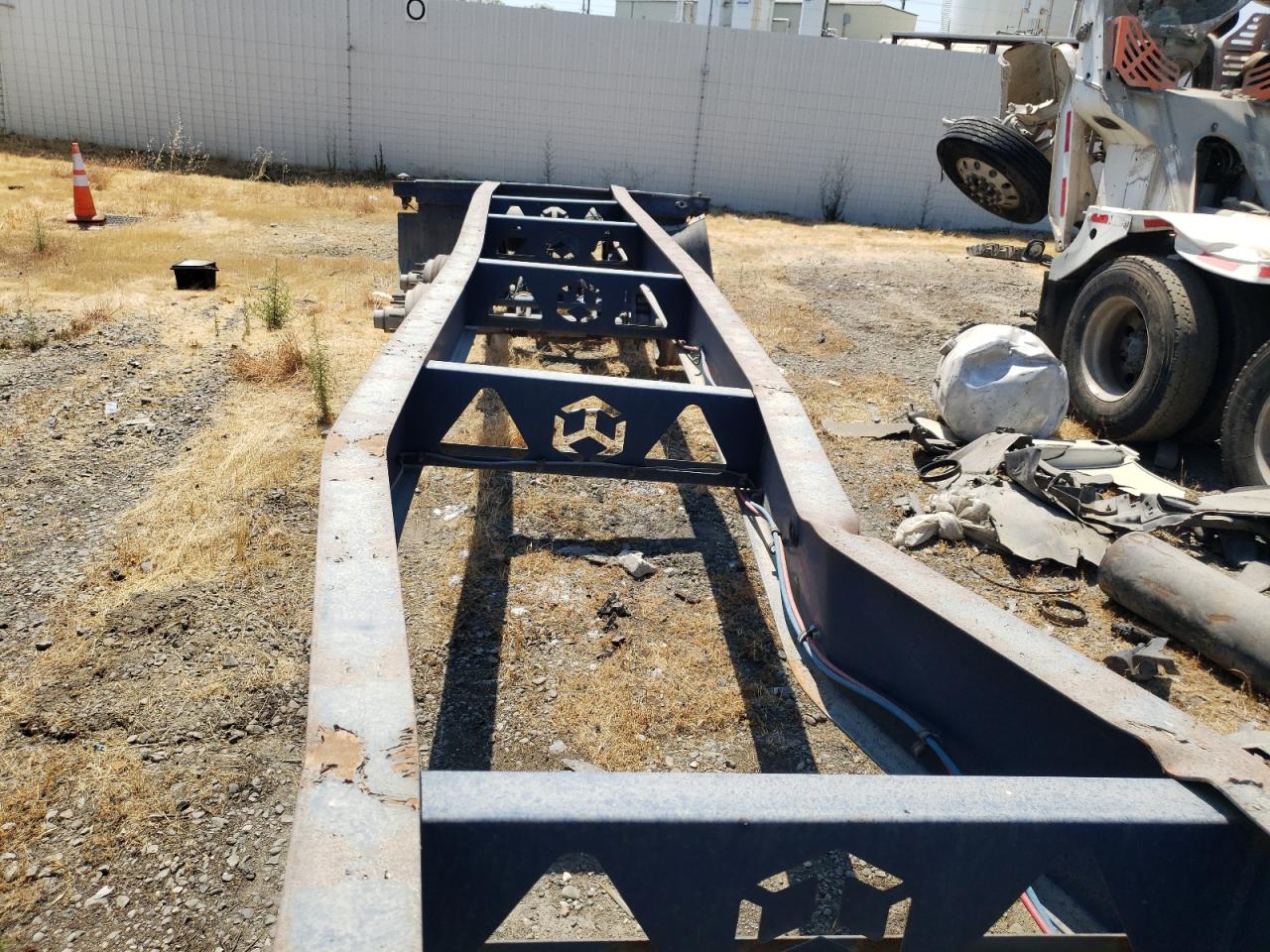 Lot #3280264995 2012 GLEN 23FT