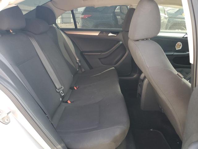 2016 VOLKSWAGEN JETTA SE 3VWD67AJ8GM253393