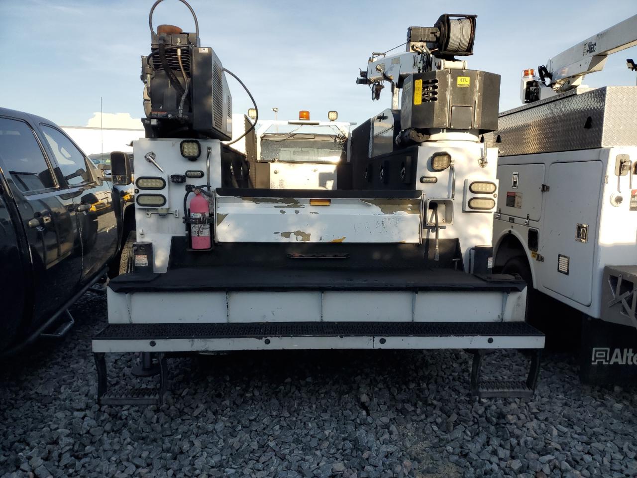 FORD F-550 SUPER DUTY