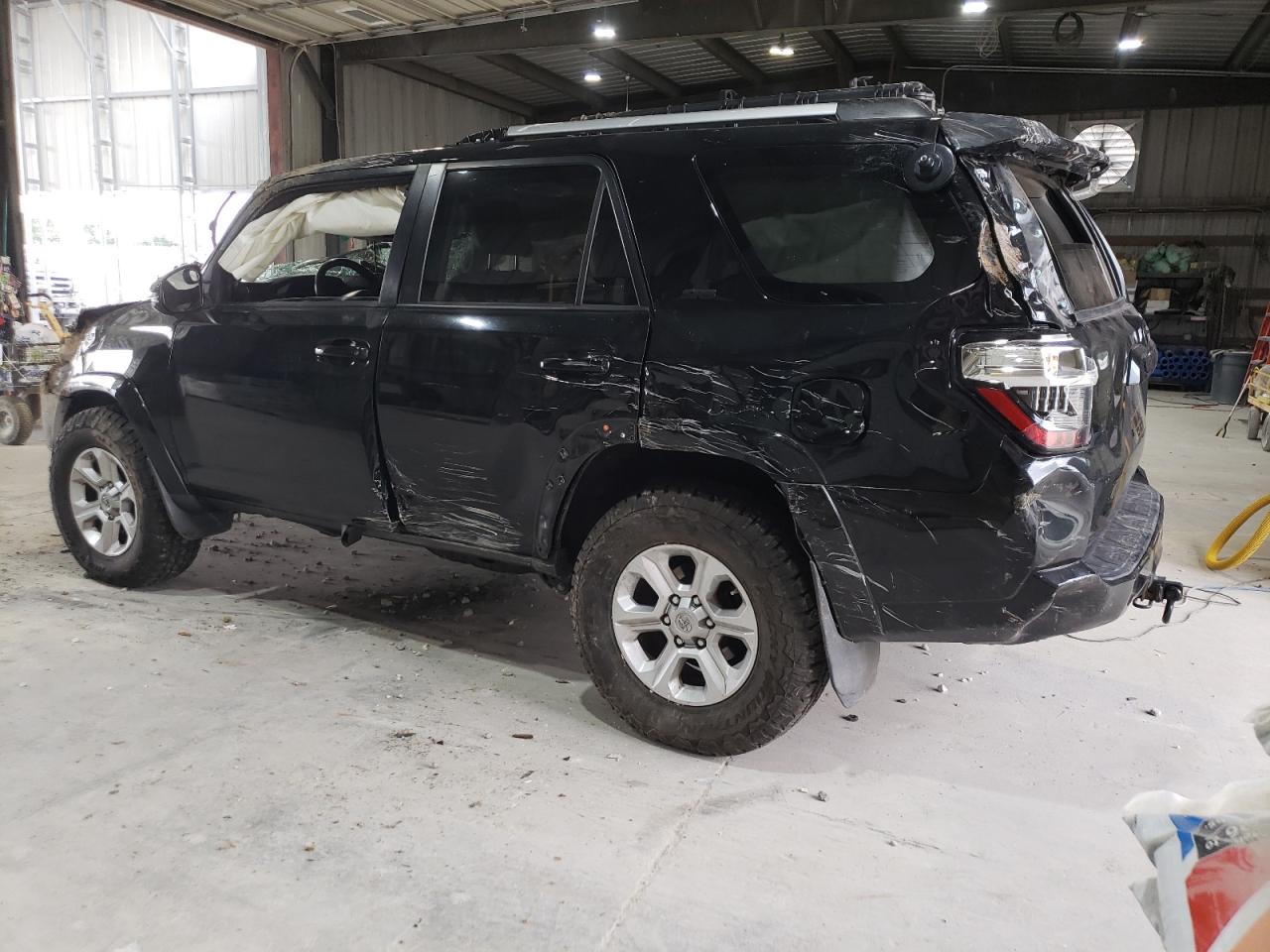 TOYOTA 4RUNNER SR5/SR5 PREMIUM