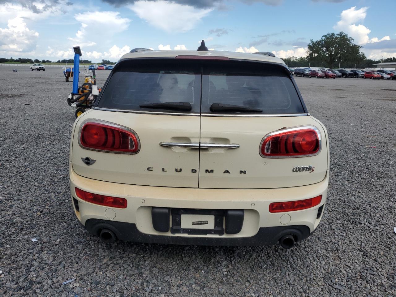 MINI COOPER S CLUBMAN