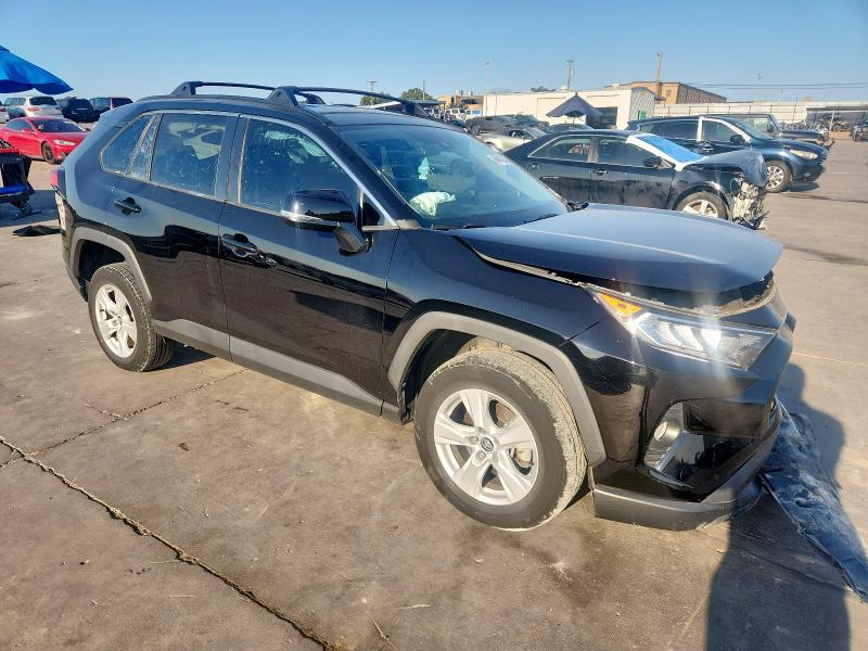 2021 TOYOTA RAV4 XLE - 2T3W1RFV9MC089343