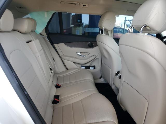 2022 MERCEDES-BENZ GLC 300 W1N0G8DB0NV400942
