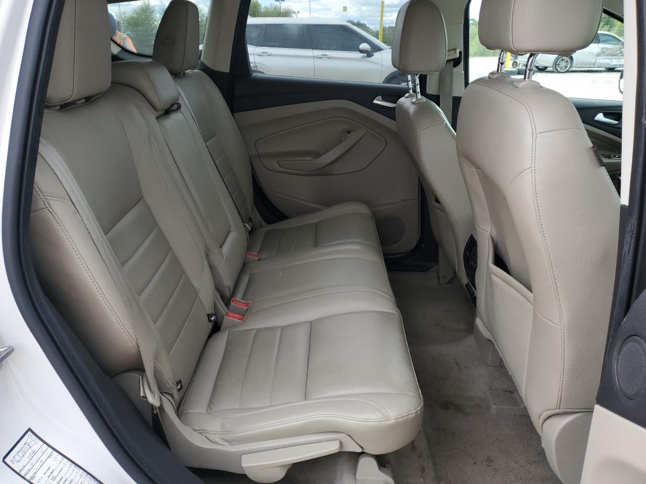 FORD ESCAPE TITANIUM