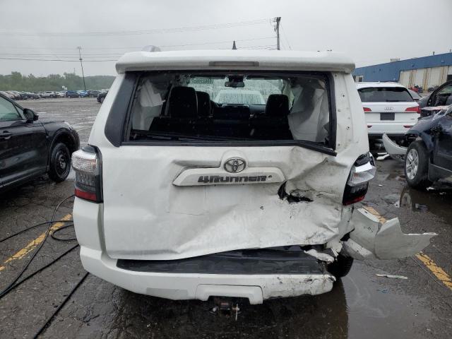 2018 TOYOTA 4RUNNER SR #3281580389