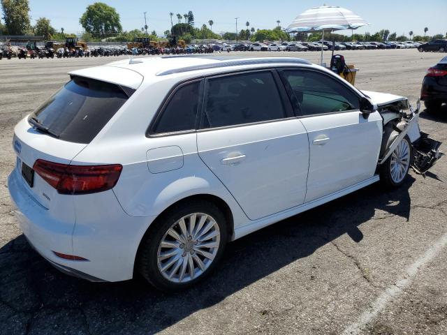 2018 AUDI A3 E-TRON WAUUPBFF8JA071752