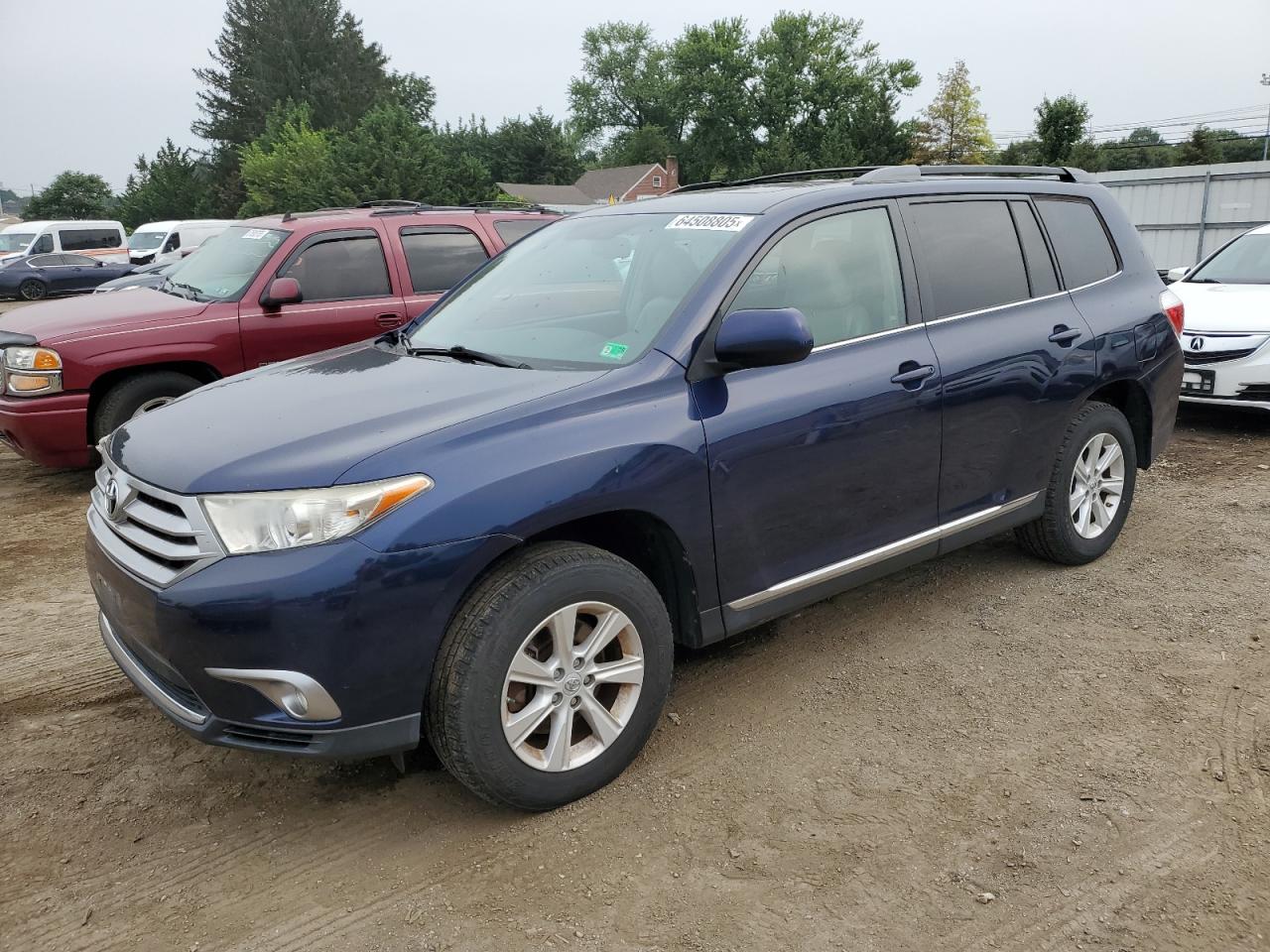 TOYOTA HIGHLANDER BASE