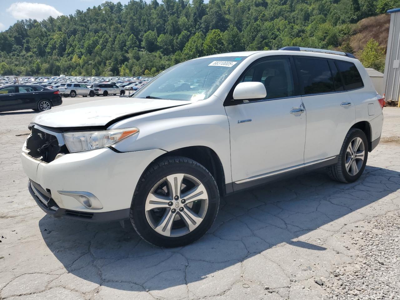 TOYOTA HIGHLANDER LIMITED