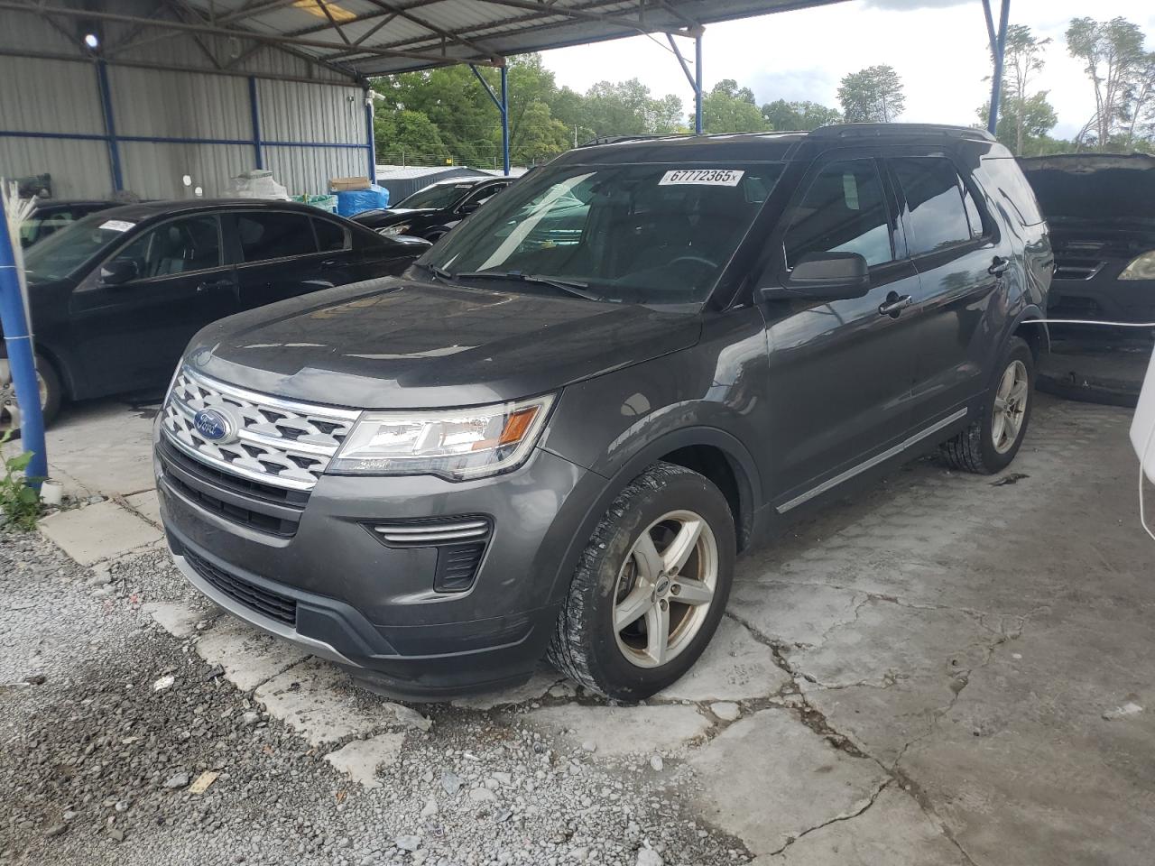 FORD EXPLORER XLT