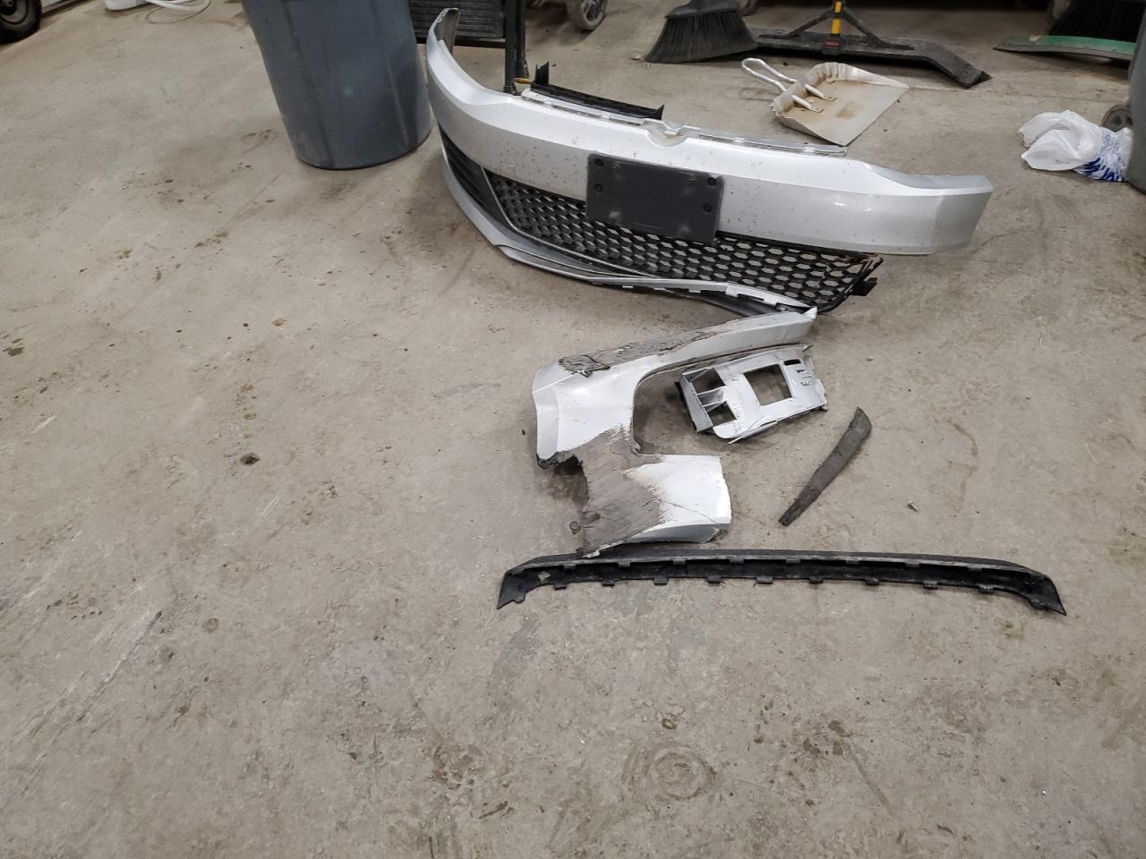 VOLKSWAGEN JETTA GLI