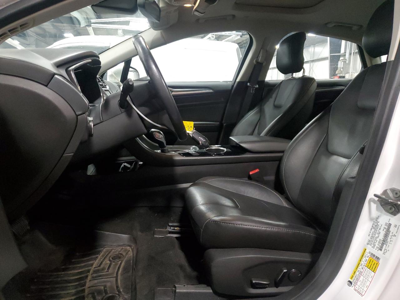 FORD FUSION TITANIUM HEV