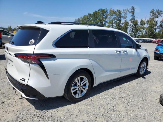 2023 TOYOTA SIENNA XSE 5TDCSKFC0PS083909