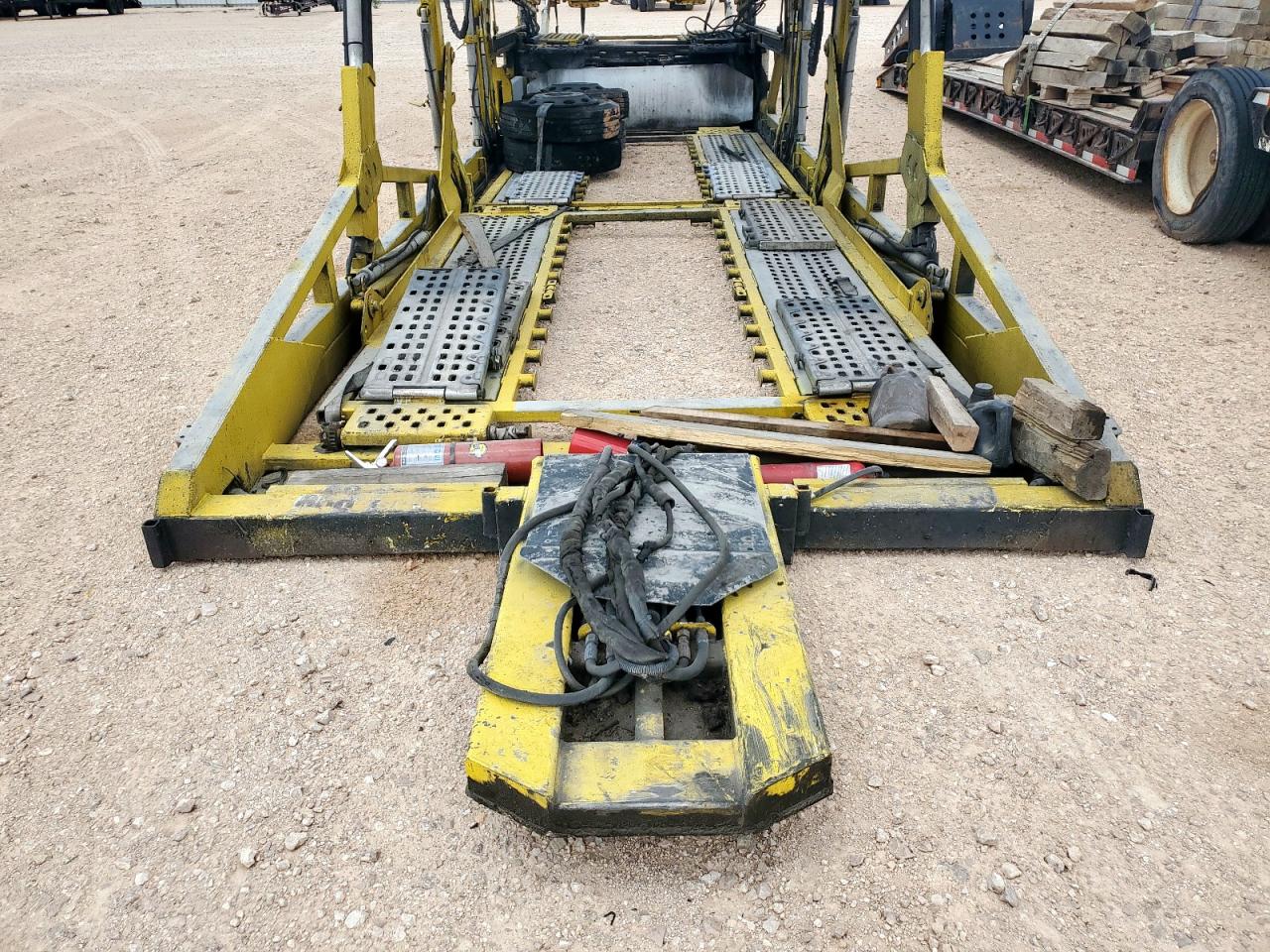 Lot #3261421500 2006 CONTINENTAL CAR TRAILER