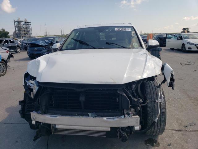 2018 AUDI Q5 PREMIUM WA1ANAFY2J2038211