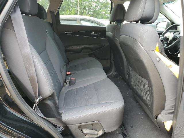 2016 KIA SORENTO LX 5XYPG4A36GG036533