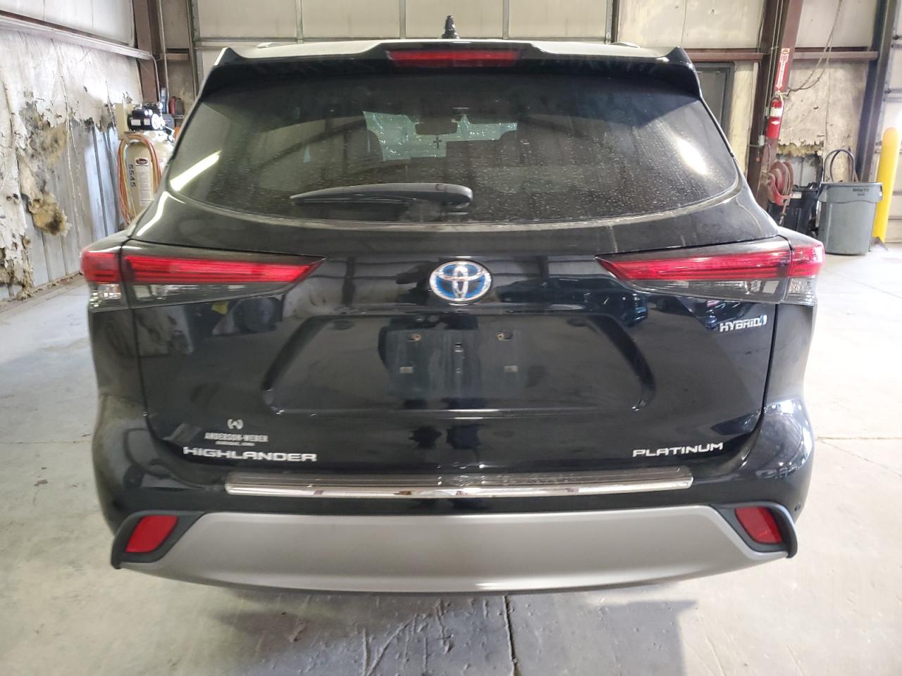 TOYOTA HIGHLANDER HYBRID PLATINUM